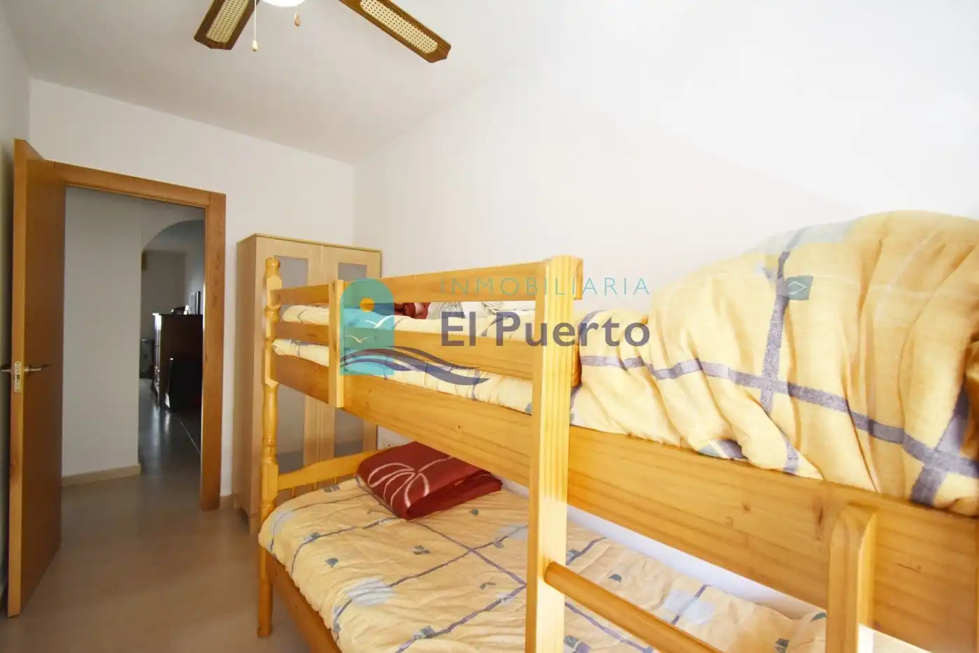 Dormitori de Apartament en venda en Mazarrón amb Terrassa, Traster i Moblat