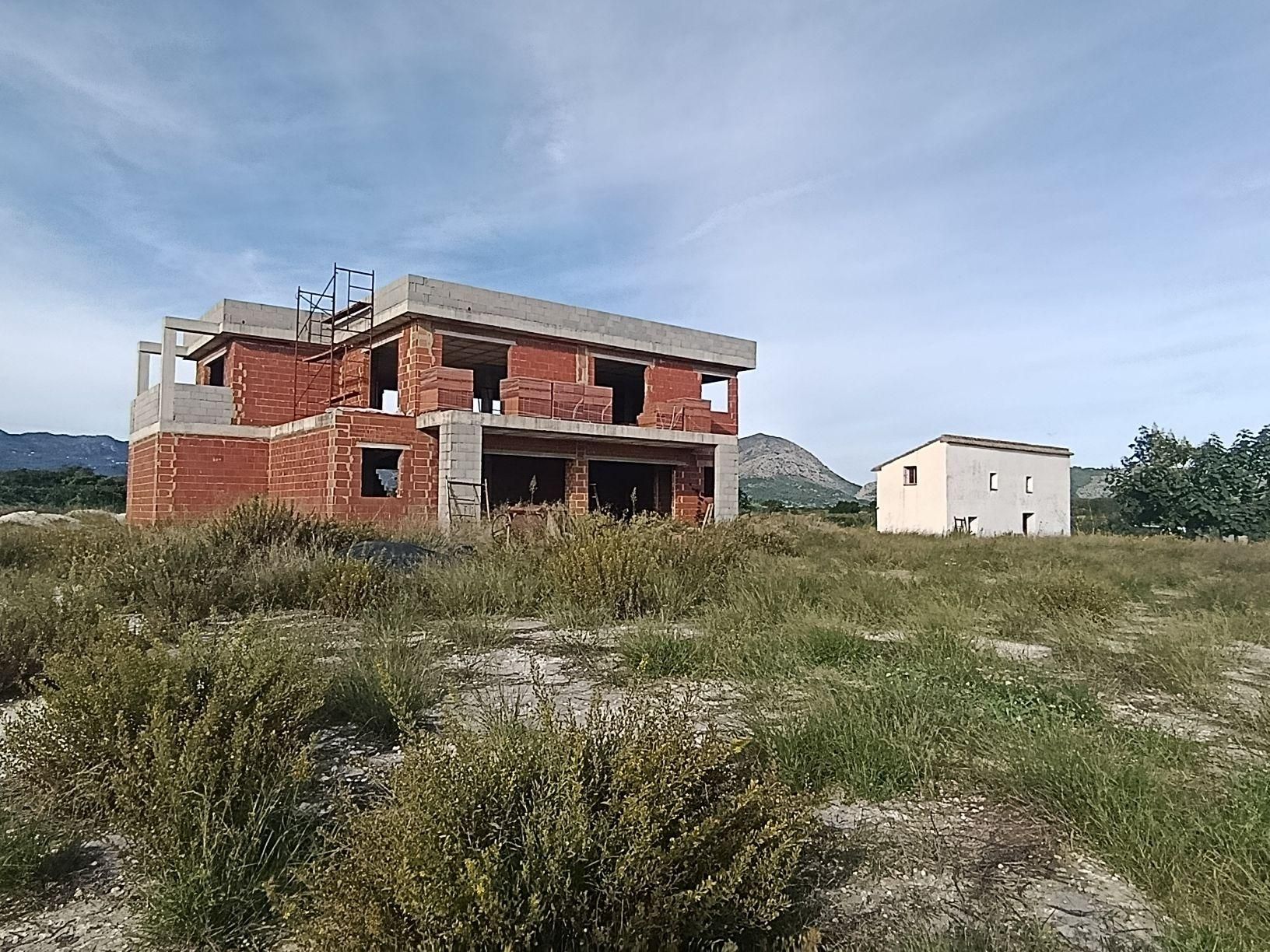 Finca rústica en venda en Benidoleig amb Jardí privat