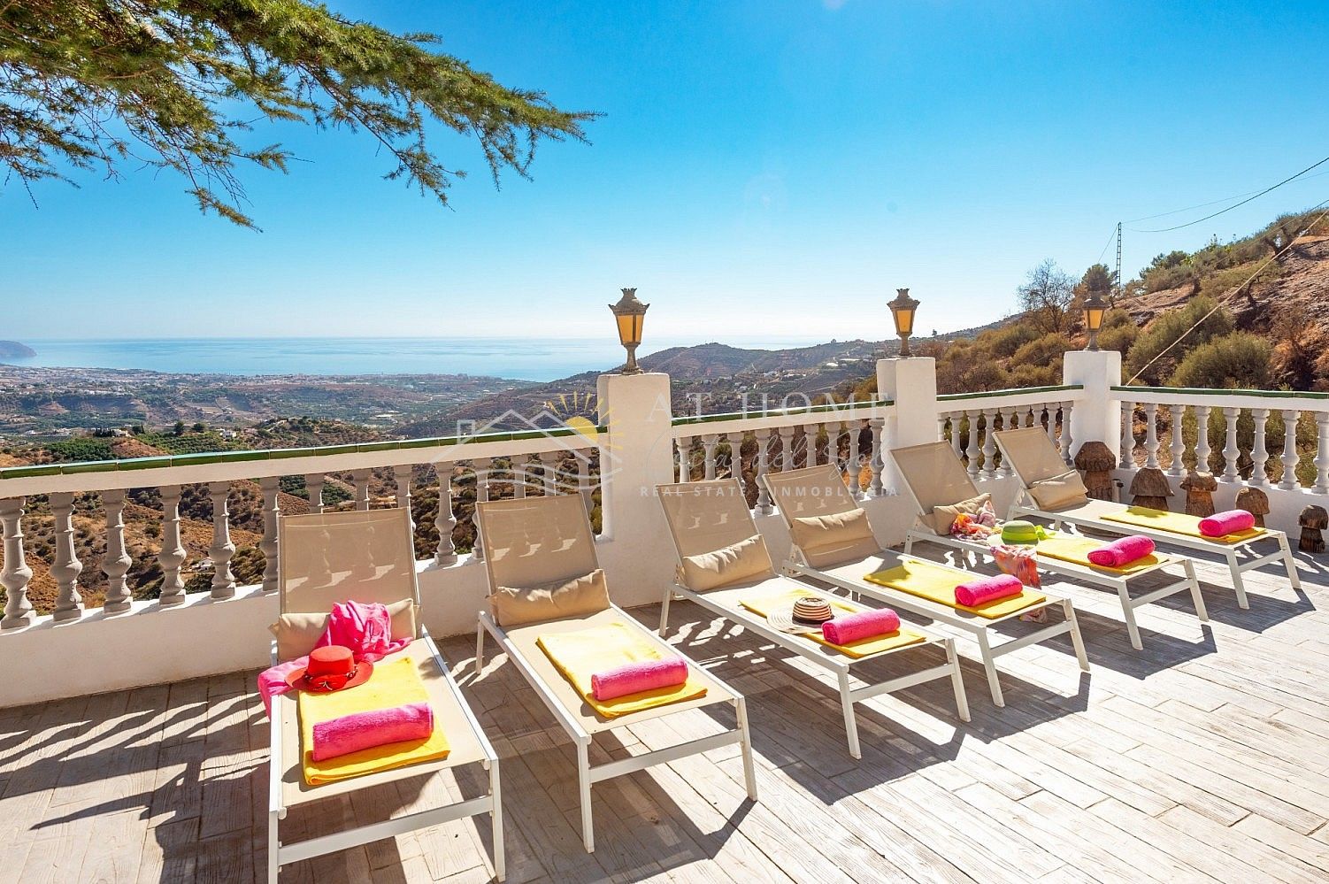 Terraza de Casa o chalet en venta en Frigiliana con Terraza, Piscina y Amueblado