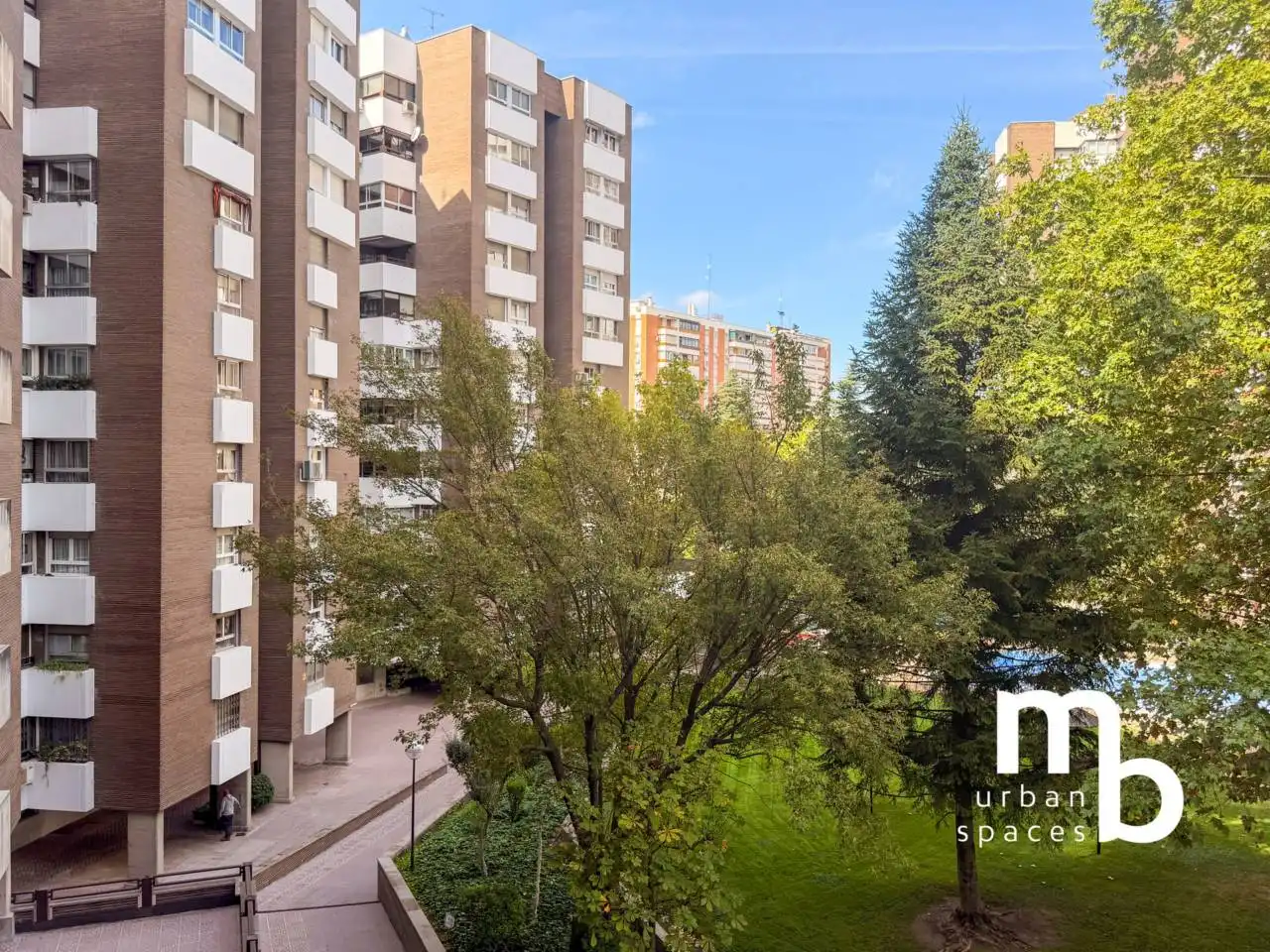 Exterior view of Flat for rent in Fuencarral - El Pardo