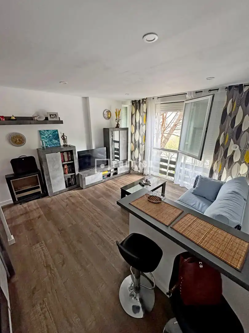 Flat for sale in de la Costa de Madrid