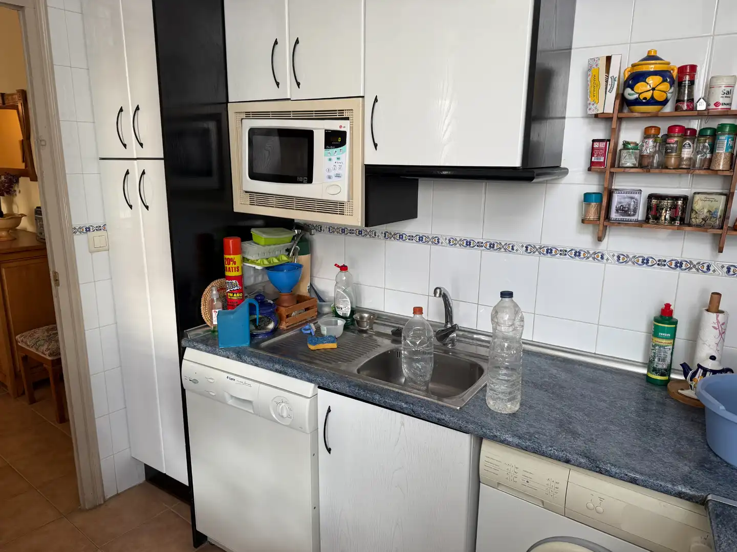 Cuina de Casa o xalet en venda en Calatorao amb Calefacció, Jardí privat i Terrassa