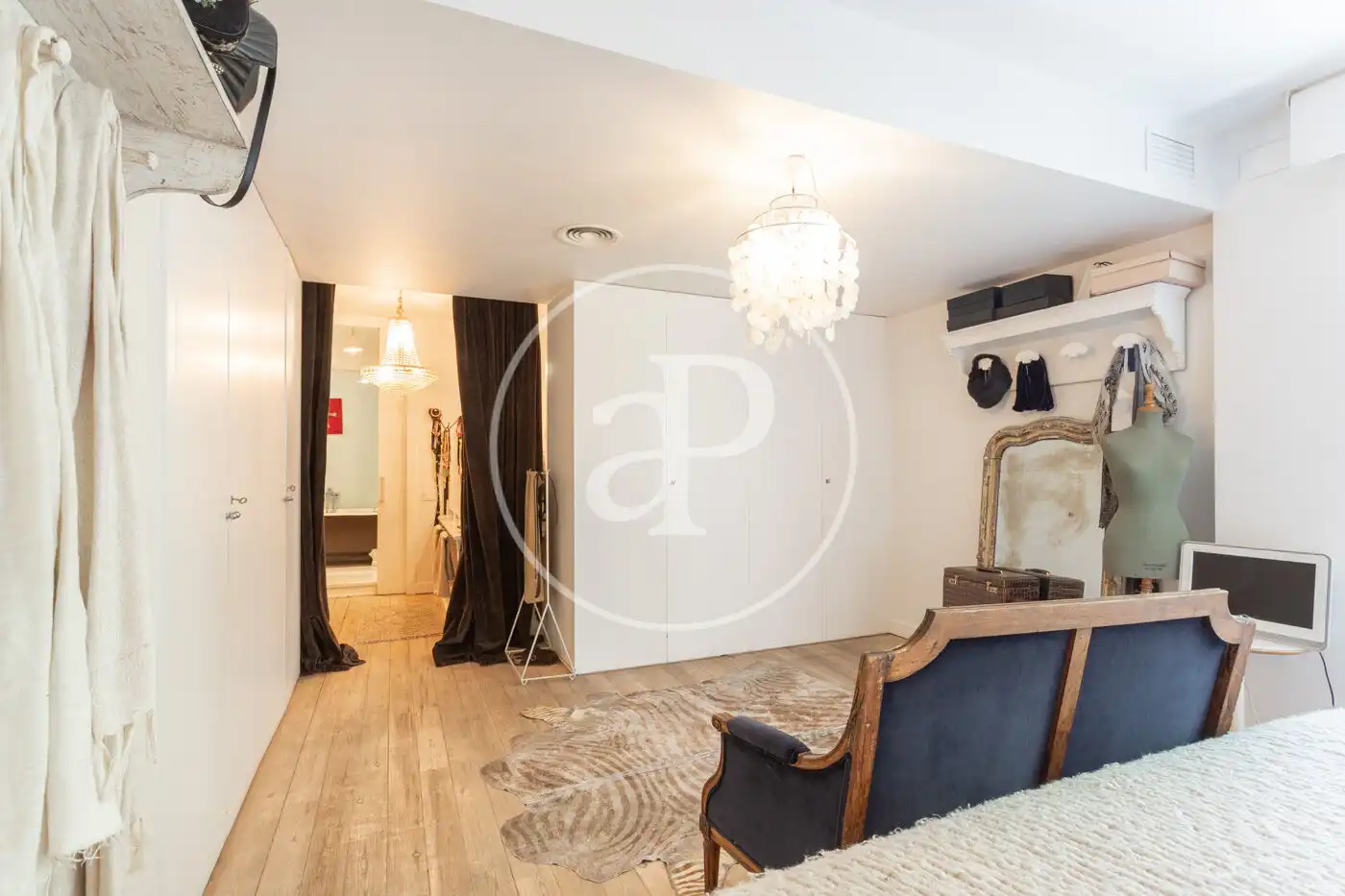 Piso de alquiler en Barcelona con Aire acondicionado, Calefacción y Jardín privado