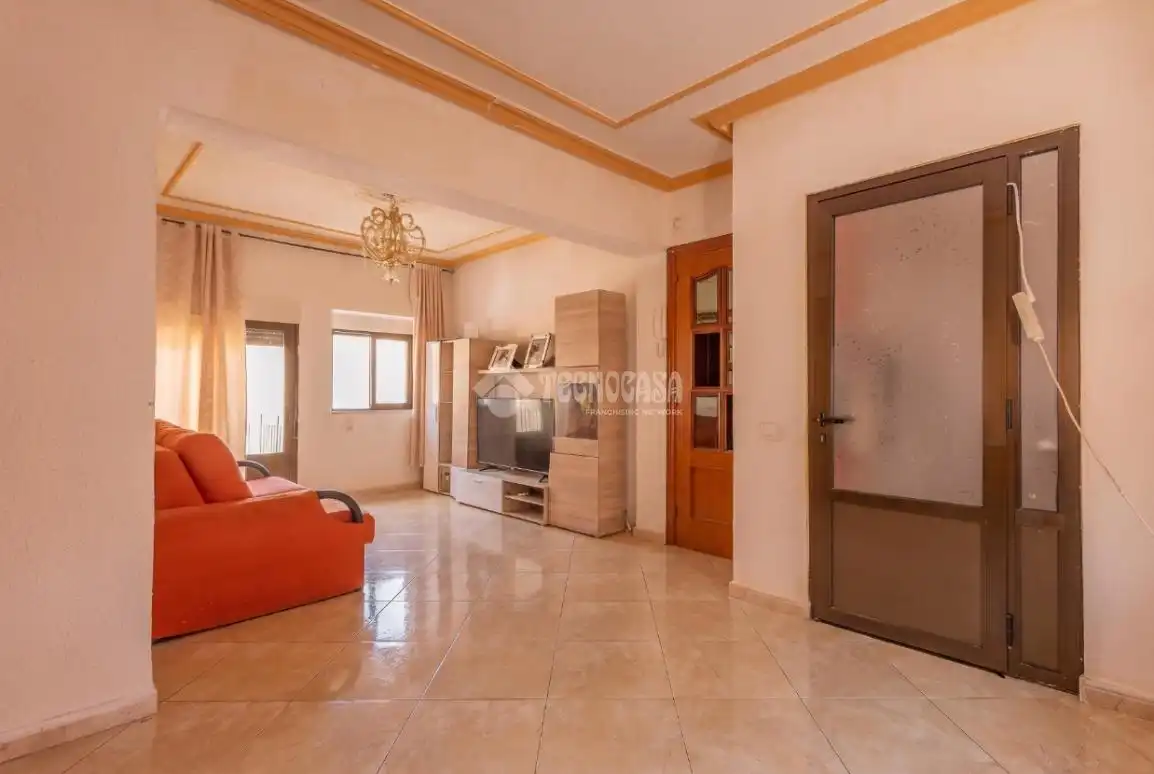 Sala de estar de Piso en venta en Salamanca con Trastero y Balcón