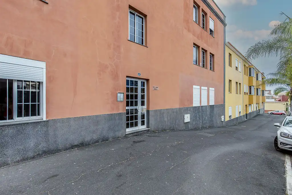 Vista exterior de Piso en venta en Granadilla de Abona con Trastero