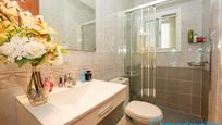 Bathroom of House or chalet for sale in Sant Vicenç Dels Horts  with Terrace and Balcony