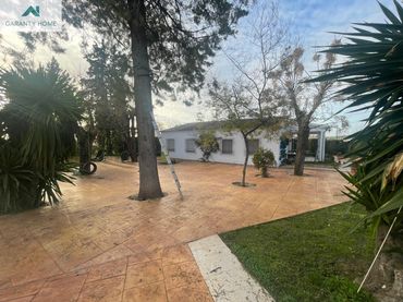 Xalet amb piscina en venda a Calle Calle Cuesta Baltasar
