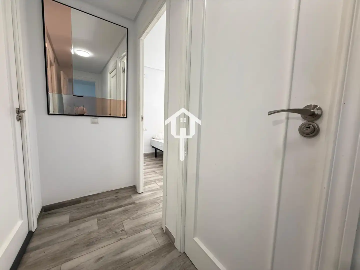 Flat for sale in Alicante / Alacant  with Air Conditioner and Furnished