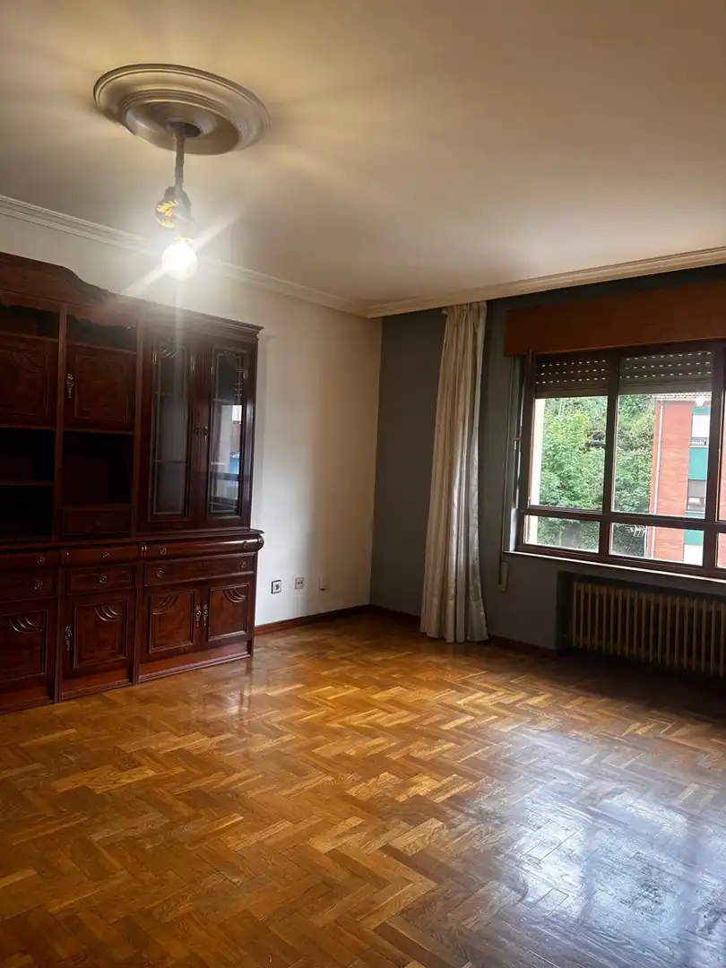 Habitación de Piso en venta en Riosa con Calefacción, Terraza y Trastero