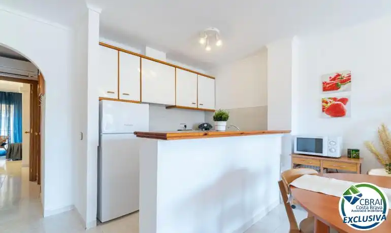 Apartment with pool for sale in Calle de la Lluna 16 2 10 16, imagen 8