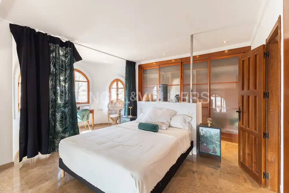 Habitación de Casa o chalet de alquiler en Manises con Aire acondicionado, Calefacción y Jardín privado