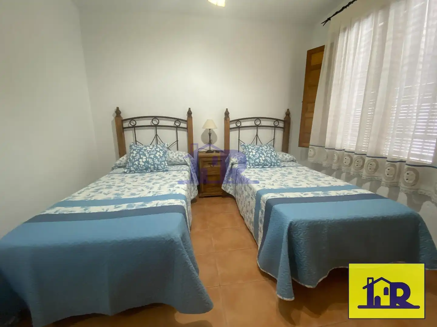 Bedroom of Flat for sale in Cuenca  with Heating, Terrace and Furnished
