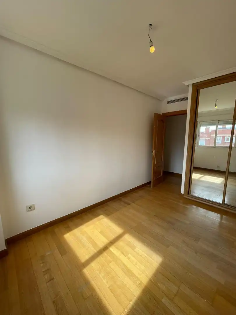 Ático con terraza en alquiler en Calle CERRO MINGUETE, imagen 35