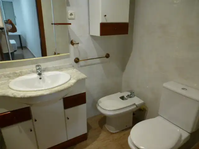 Baño de Piso de alquiler en Murcia con Aire acondicionado, Amueblado y Horno