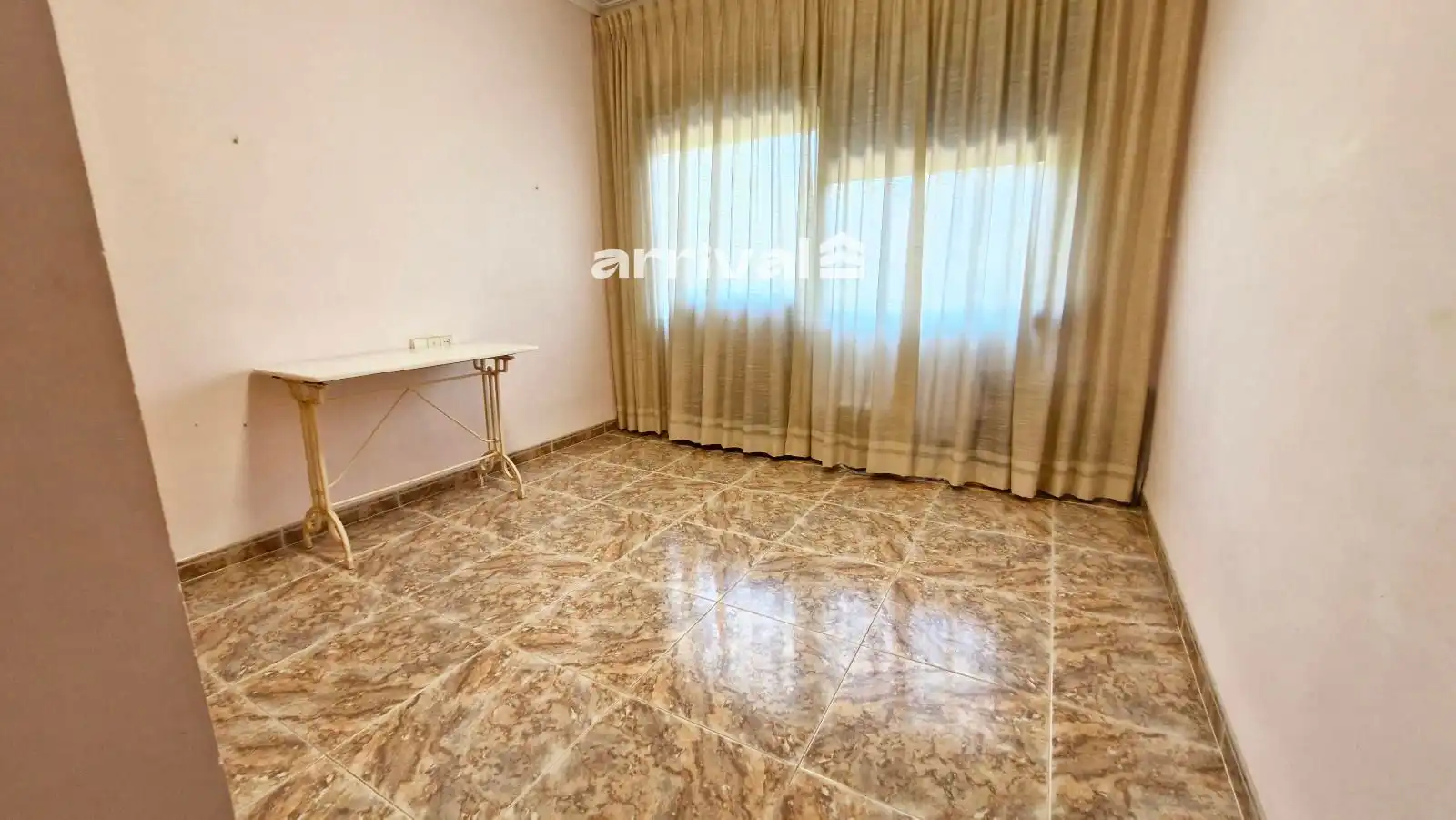 Habitación de Casa o chalet en venta en Paterna con Aire acondicionado, Jardín privado y Terraza