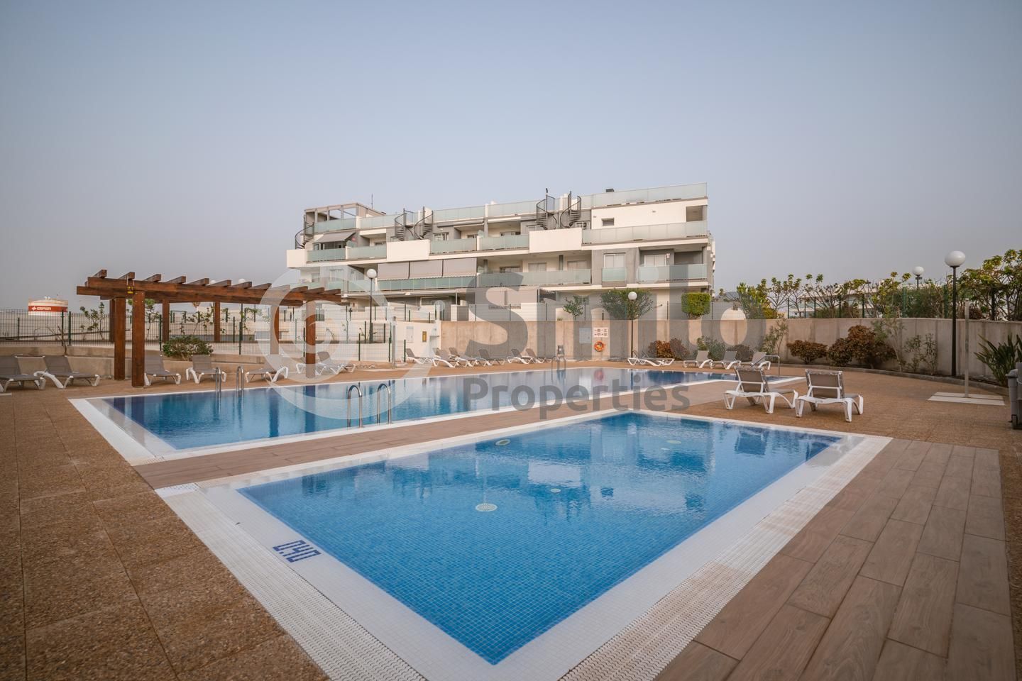 Swimming pool of Planta baja for sale in Granadilla de Abona  with Air Conditioner, Terrace and Storage room