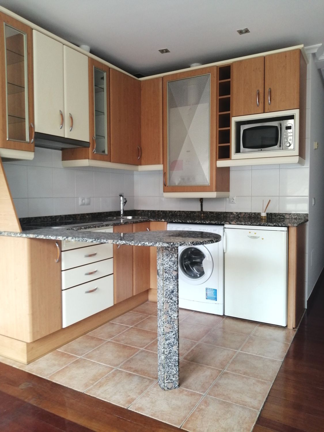 Küche von Wohnungen zum verkauf in Torrelavega  mit Heizung
