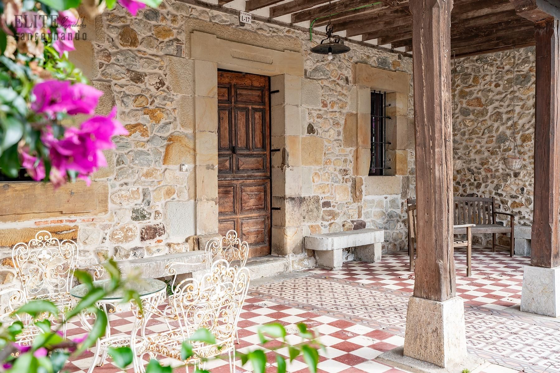 House or chalet for sale in Polanco  with Heating, Private garden and Terrace