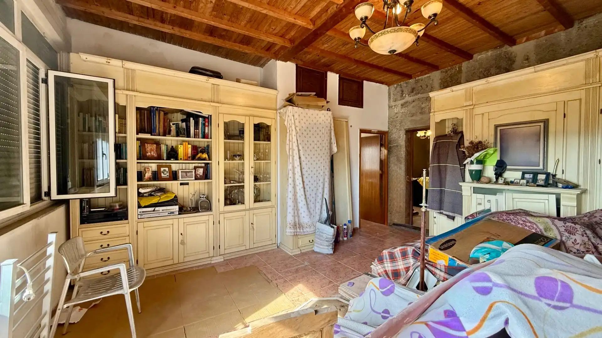 Sala d'estar de Casa o xalet en venda en O Carballiño   amb Calefacció, Jardí privat i Terrassa