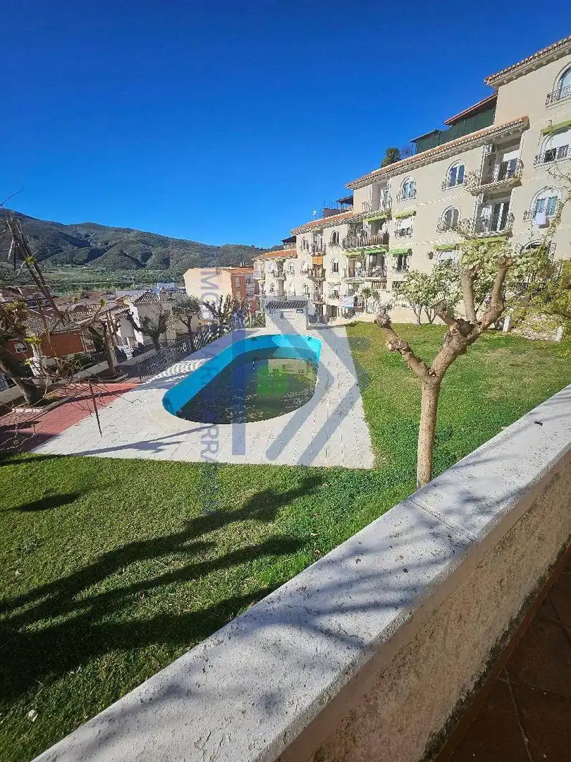Schwimmbecken von Wohnung zum Verkauf in Cenes de la Vega mit Klimaanlage, Heizung und Terrasse