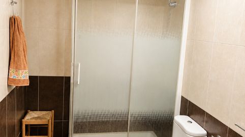 PISO CÉNTRICO DE TRES HABITACIONES, PATIO, GARAJE Y TRASTERO., imatge 5