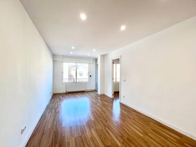 Piso en Venta en Carrer de Provença, 10 en La Nova Esquerra de l'Eixample