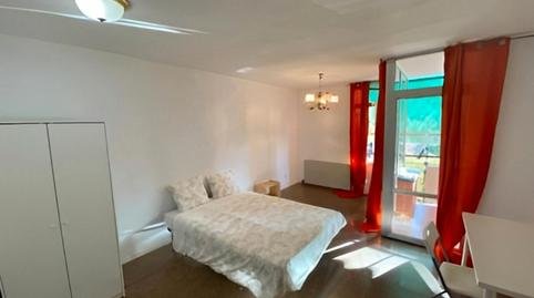 Photo 2 of Flat to share in N/a, Pradolongo, Madrid