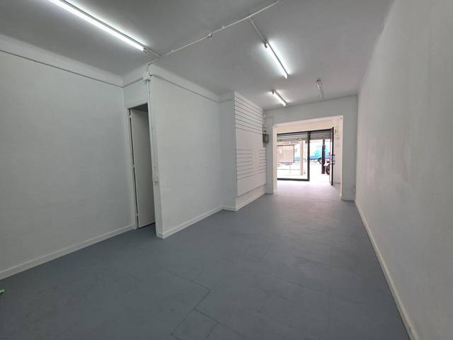 Local comercial en Alquiler en De Vallcarca, 66 en Vallcarca i els Penitents