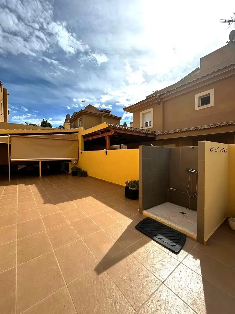 Chalet con piscina en venta en Rincón de Loix, imagen 5