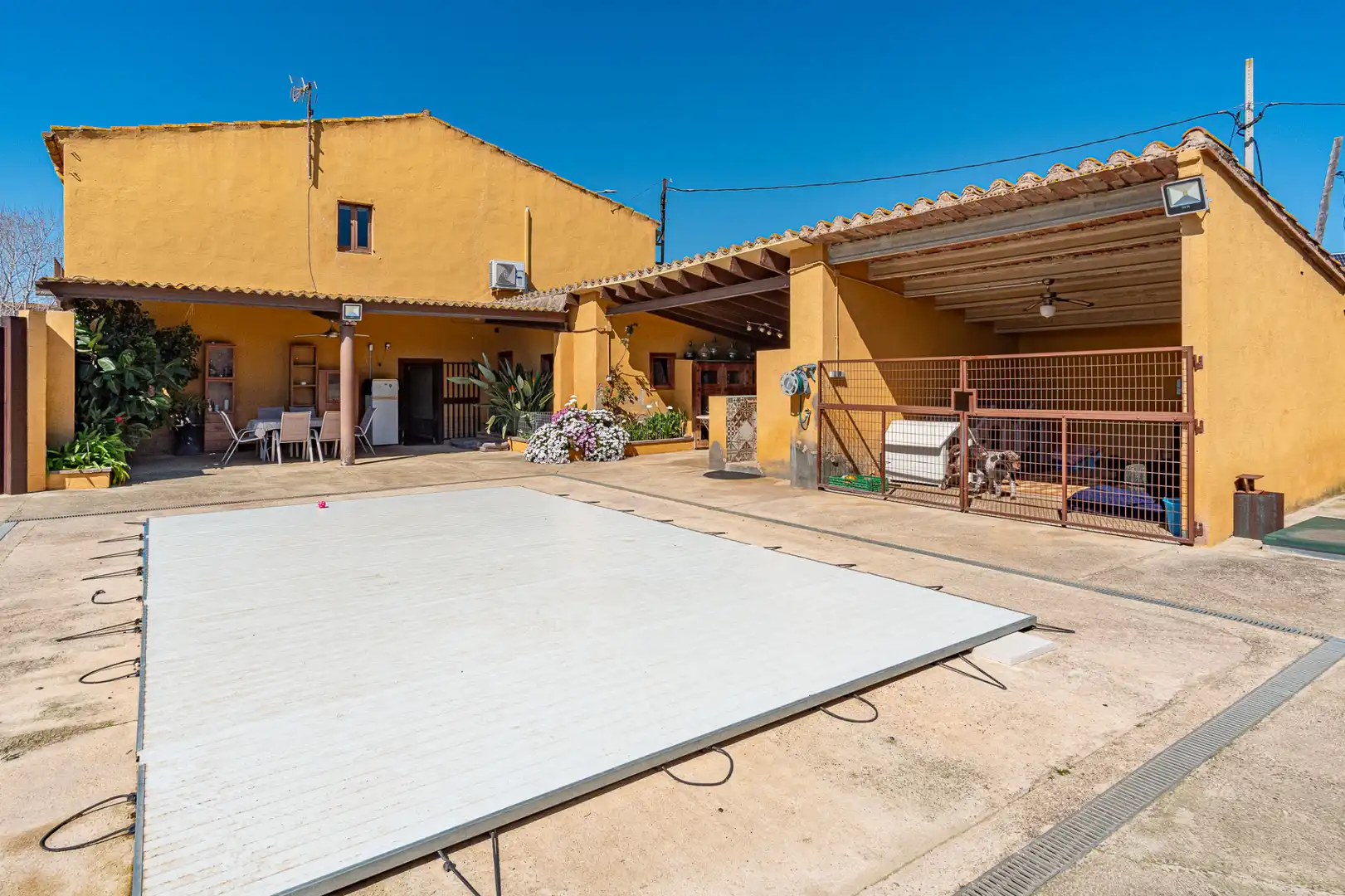 Casa o chalet en venta en Verges con Aire acondicionado, Jardín privado y Piscina