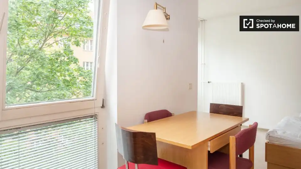 Dining room of Study for share in Colmenar de Oreja, Madrid