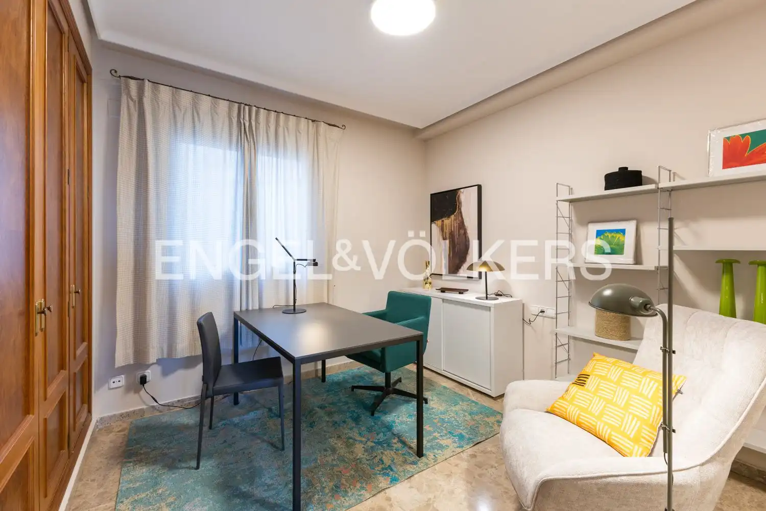 Sala de estar de Piso de alquiler en Valencia con Aire acondicionado, Calefacción y Amueblado