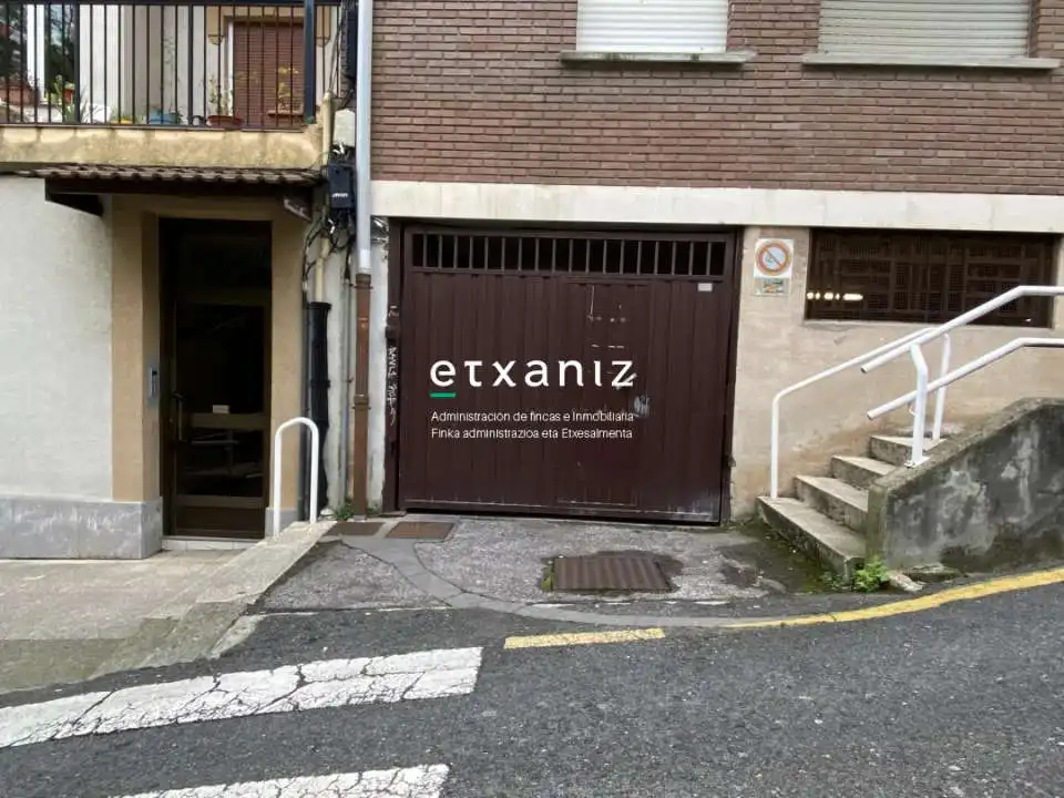 Exterior view of Garage for sale in Donostia - San Sebastián 