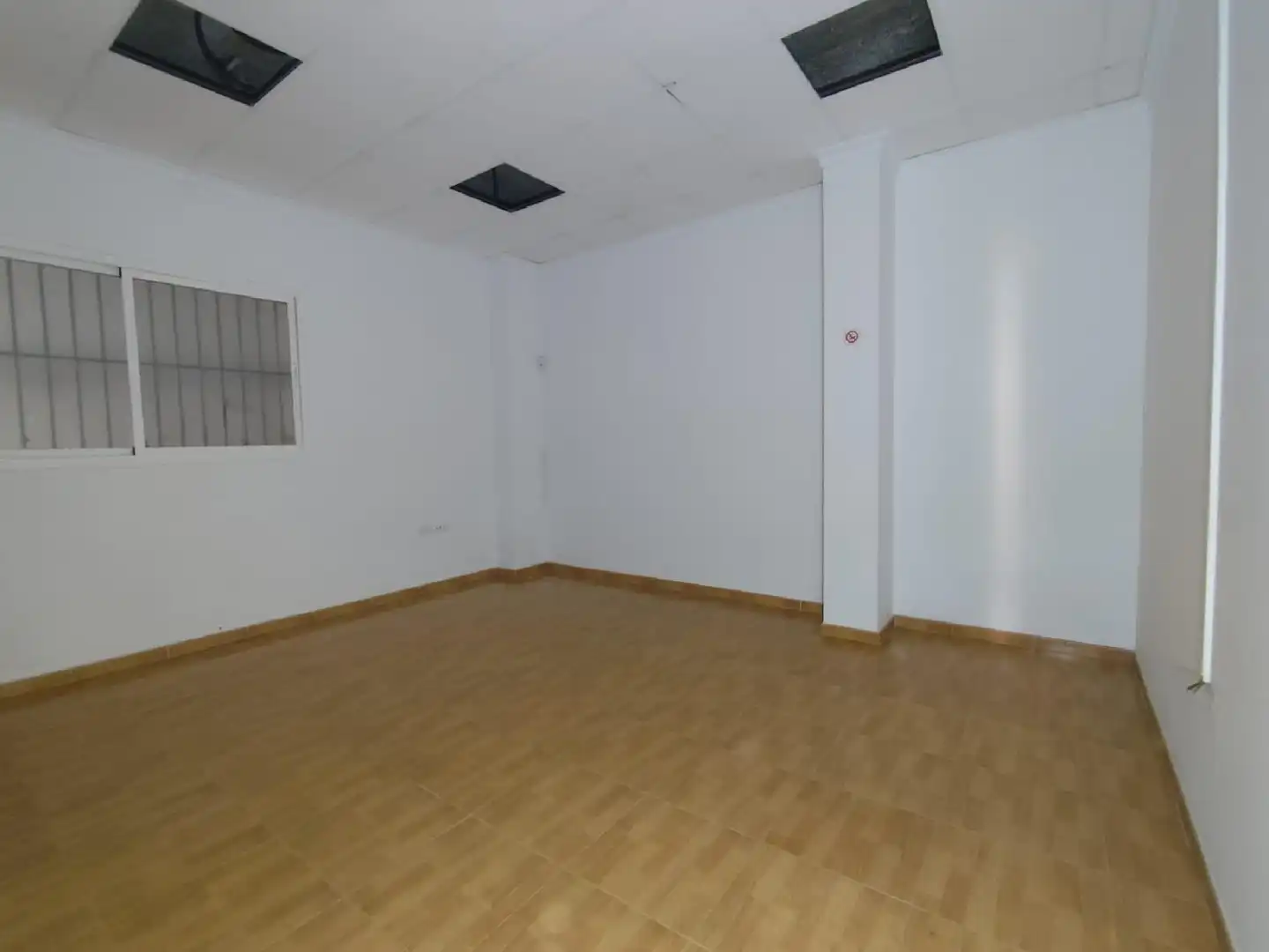Commercial properties for sale in Bollullos Par del Condado