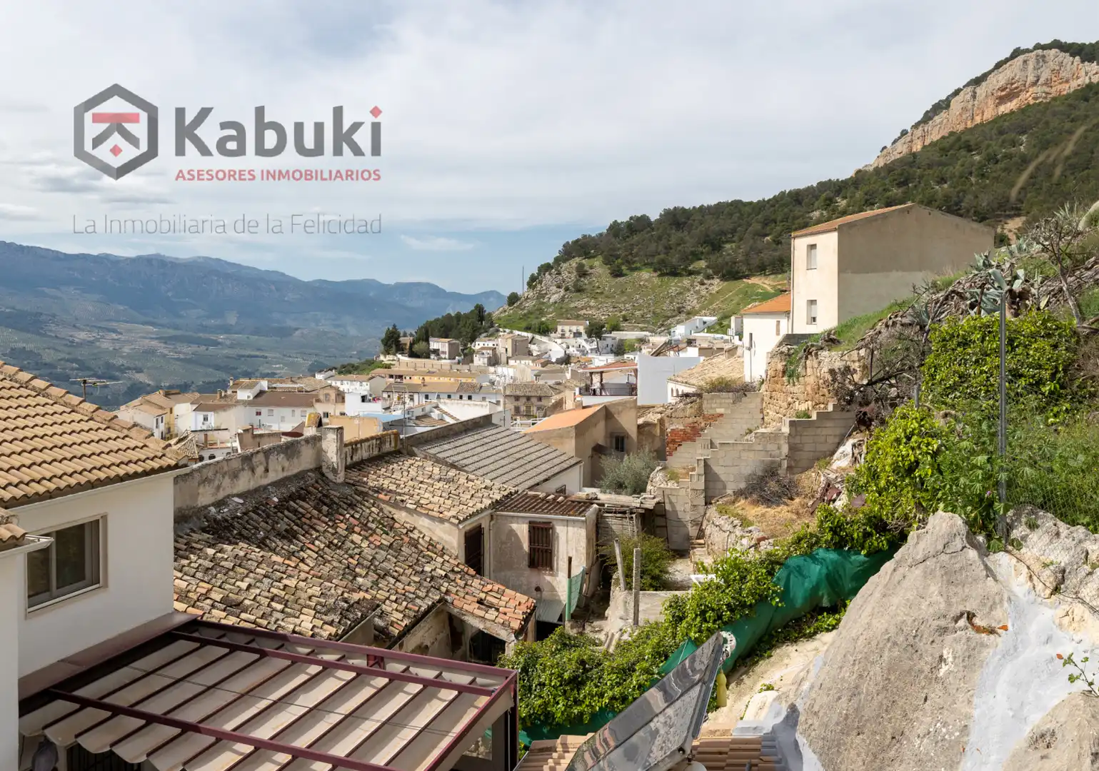 Home for sale in Pegalajar - CL VILLA 7-9, imagen 2
