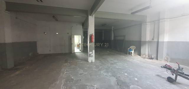 Local comercial en Venta en Creu de Barberà