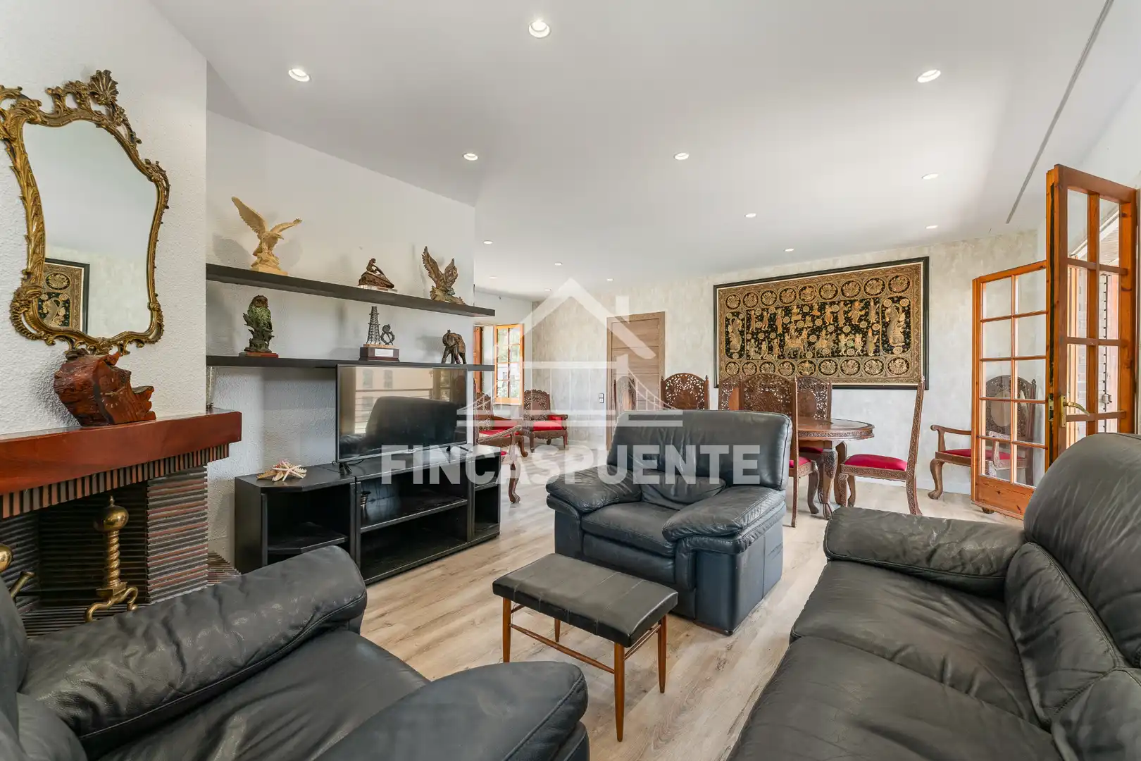 Sala de estar de Casa o chalet en venta en Tiana con Jardín privado, Terraza y Piscina