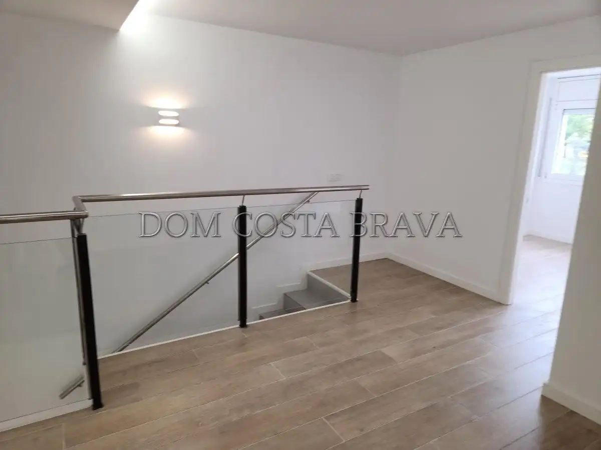 Dúplex con terraza en venta en Carrer Andreu Tuyet i Santamaria, imagen 8