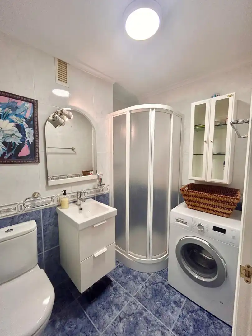 Badezimmer von Wohnung zur Miete in Laredo mit Heizung, Terrasse und Möbliert