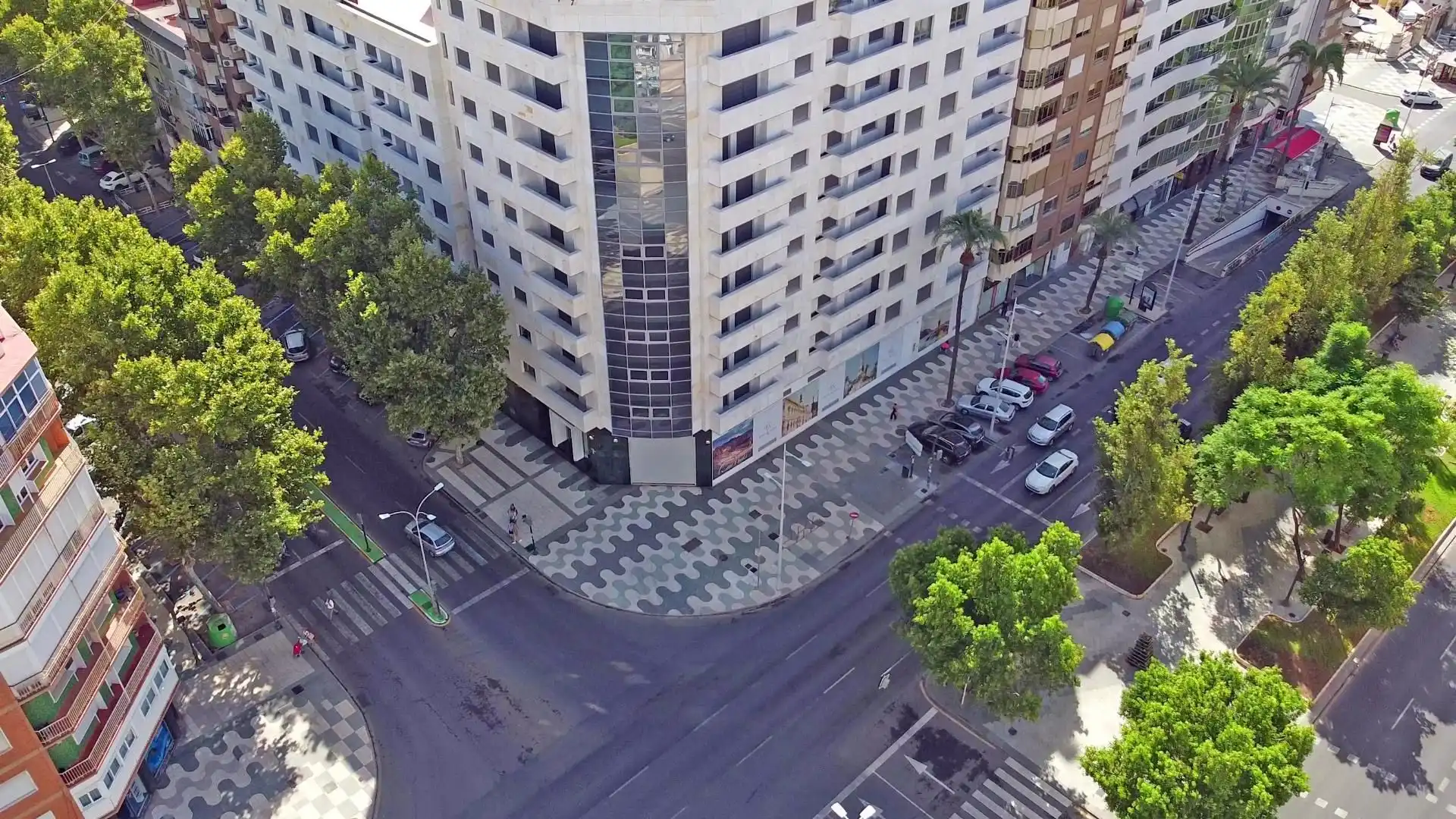 Piso en venta en Avenida Reina Victoria Eugenia, 2, Alameda