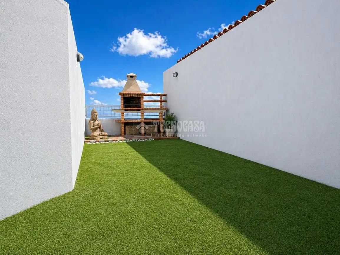 Casa adosada en venta en Igueste de Candelaria