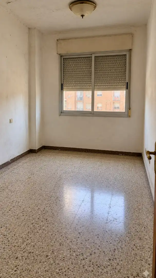 Bedroom of Flat for sale in Cruz de Humilladero