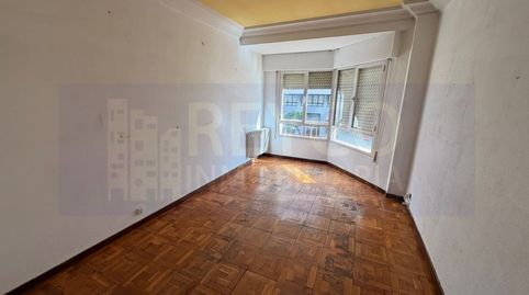 Foto 2 de Piso en venta en Avenida Solidaridad, Gran Via, Logroño