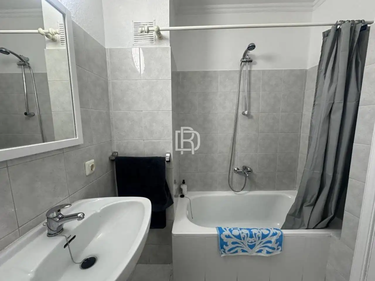 Bathroom of Study for rent in Puerto de la Cruz  with Furnished and Balcony