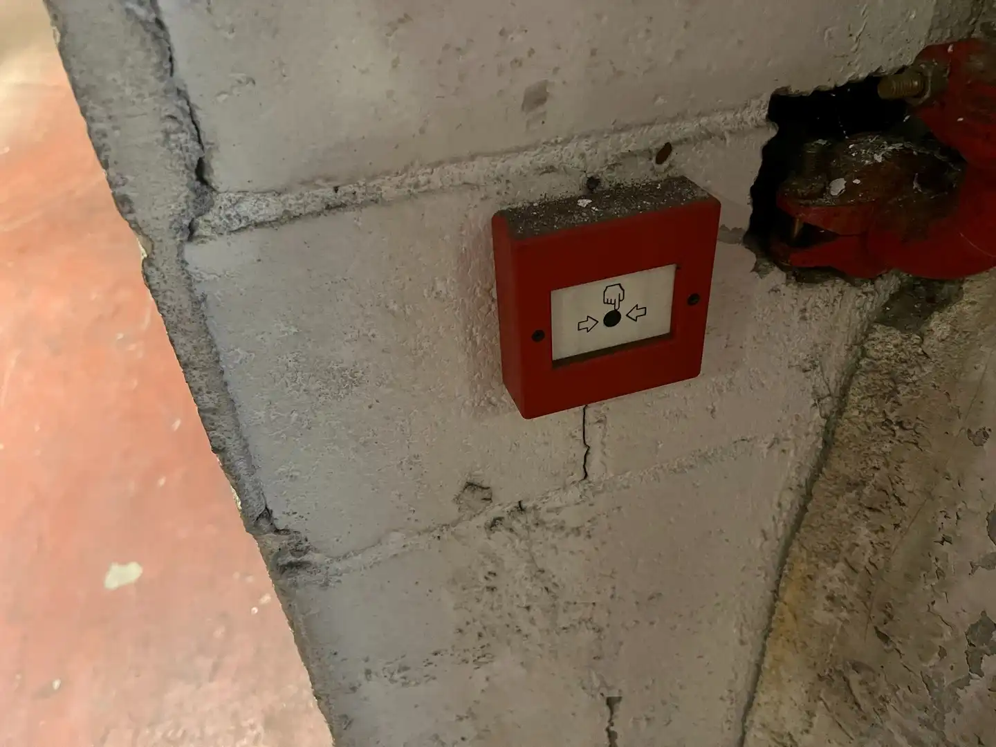 Nave industrial de alquiler en Santiago de Compostela  con Calefacción