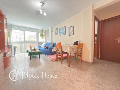 Living room of Flat for sale in Santa Perpètua de Mogoda  with Balcony