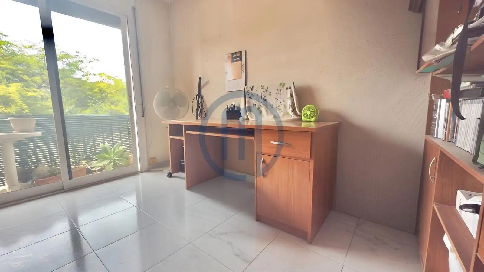Piso en venta en Canovelles con Calefacción, Terraza y Balcón