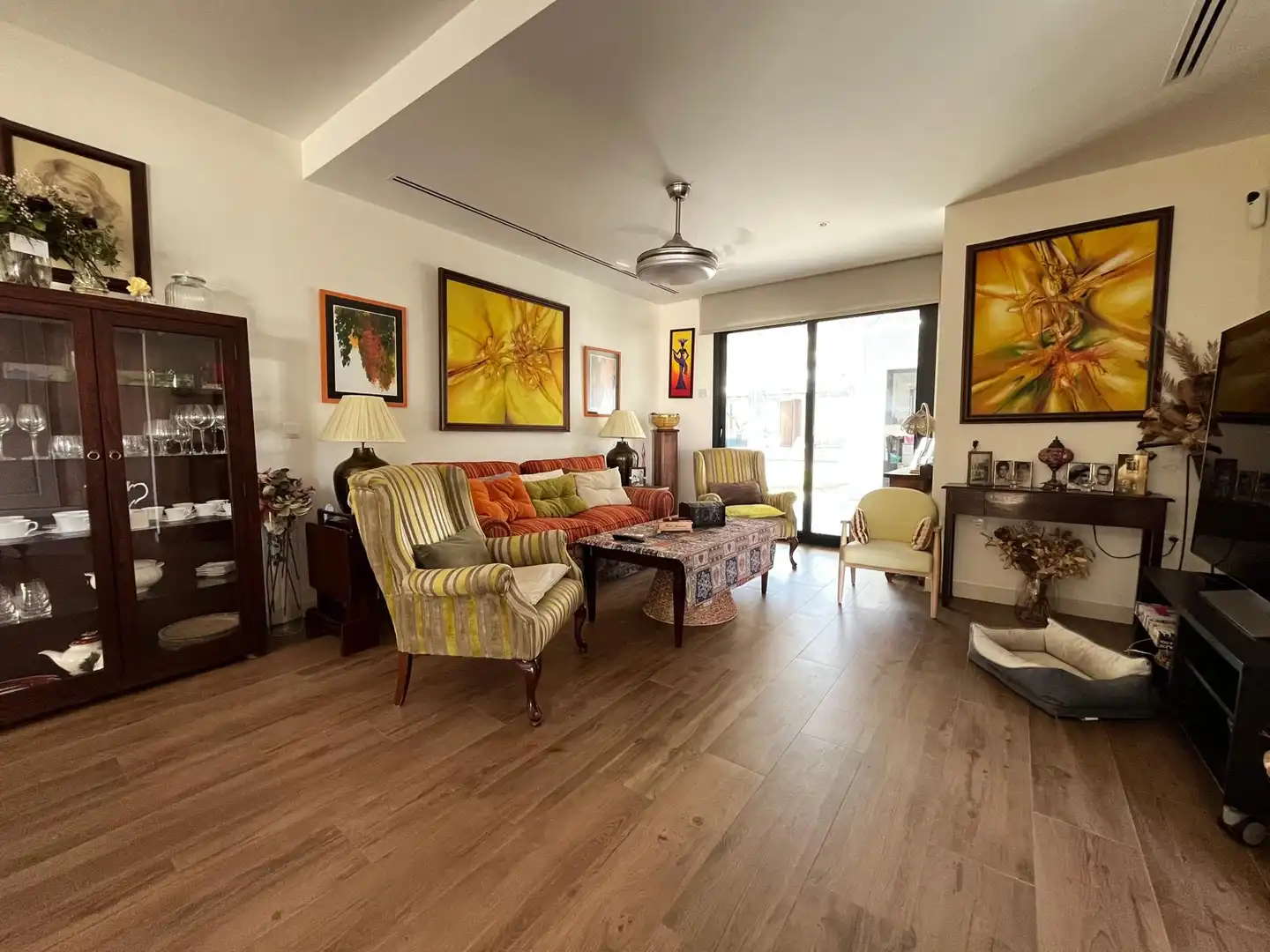 Living room of Houses for sale in Palomares del Río  with Air Conditioner, Private garden and Swimming Pool