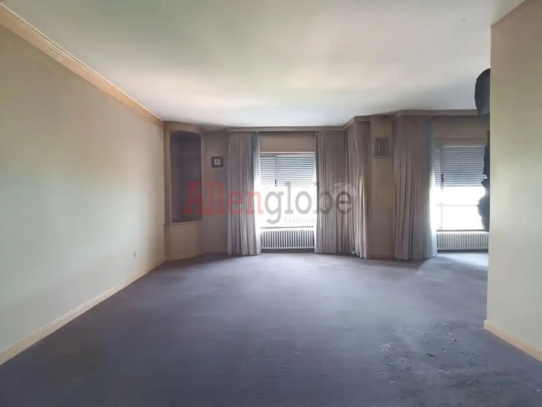 Living room of Flat for sale in Oviedo   with Heating, Terrace and Balcony