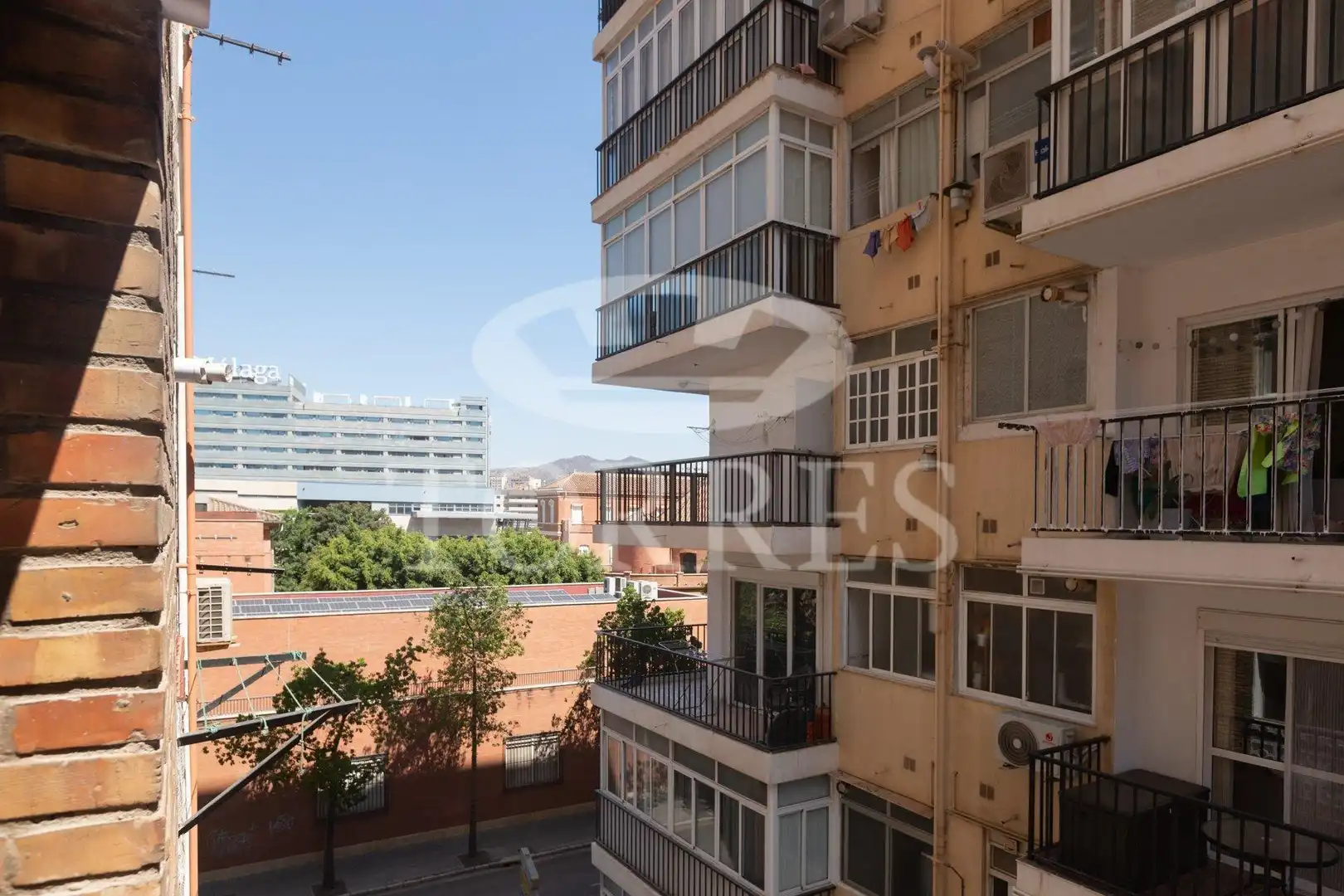 Piso en venta en AYALA, Parque Ayala - Jardín de la Abadía - Huelín